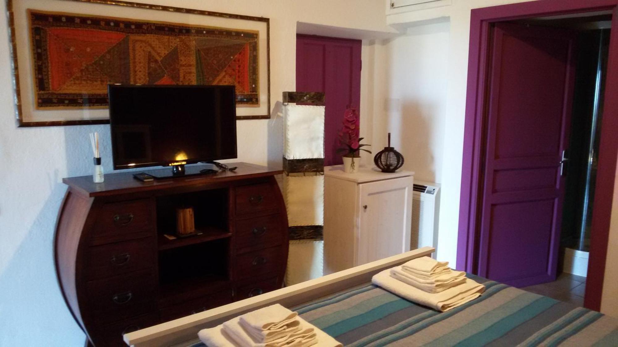 Soleesale Appartamenti E Camere Per Vacanza พูลา ห้อง รูปภาพ